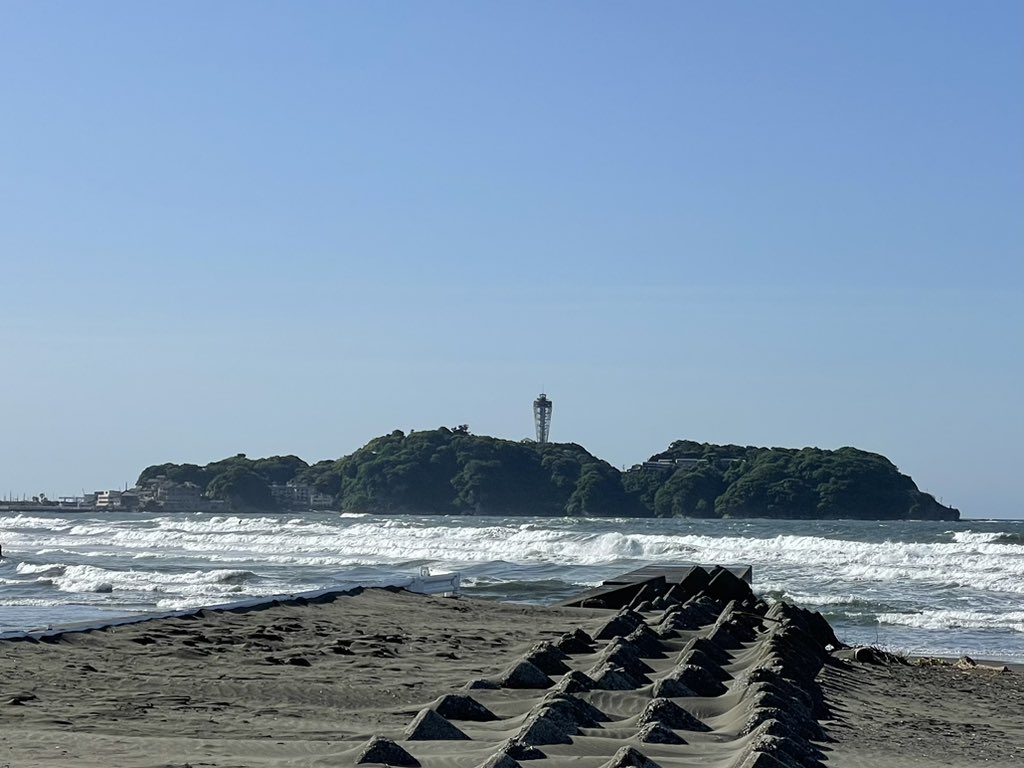 tedtakasuzuki's tweet image. おはようございます☀
気持ち良い朝です
スケートパークもほぼ完成しオープンまであと一息です

ウィークエンドシトロンの週末クロスライブに向けてコールとMIXのチェックを始めました
エイトのコールと微妙に違っていて覚えられません💦

#スケートパーク
#ゆきりん
#イコラブ
#クロスライブ