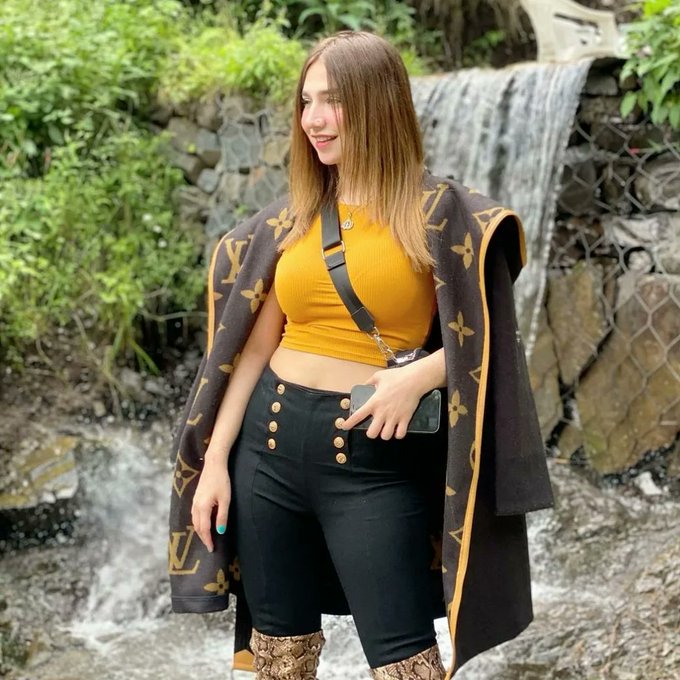 SamraKhan127101's tweet photo. Vvip Best Escorts Agency in #Islamabad &amp; #Rawalpindi Call for fun with Hot girls Contact Now 0316.6768263 
#Escortsinislamabad
#Callgirlsinislamabad
#Escortsinrawalpindi
#CallgirlsinRawalpindi https://t.co/P99AwbNW4t