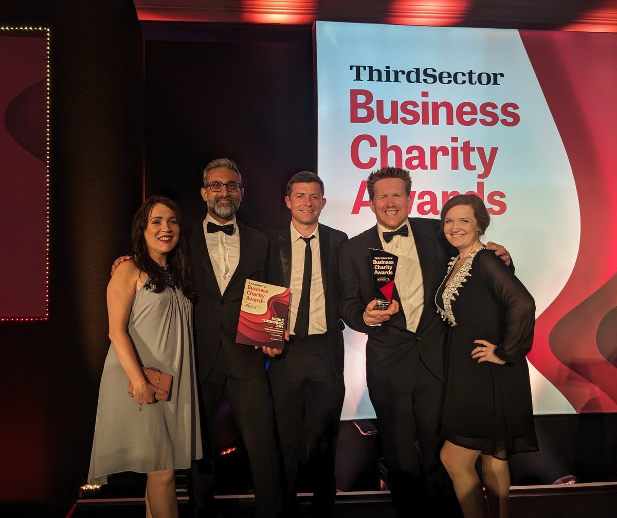 Wow! So so proud that @ParkinsonsUK won the @ThirdSector #BusinessCharityAwards for the Sport, Leisure and Travel sector for our partnership with @EveryoneActive 🎉🥂 and was highly commended for partnership with @outdoor_smart 👏👏