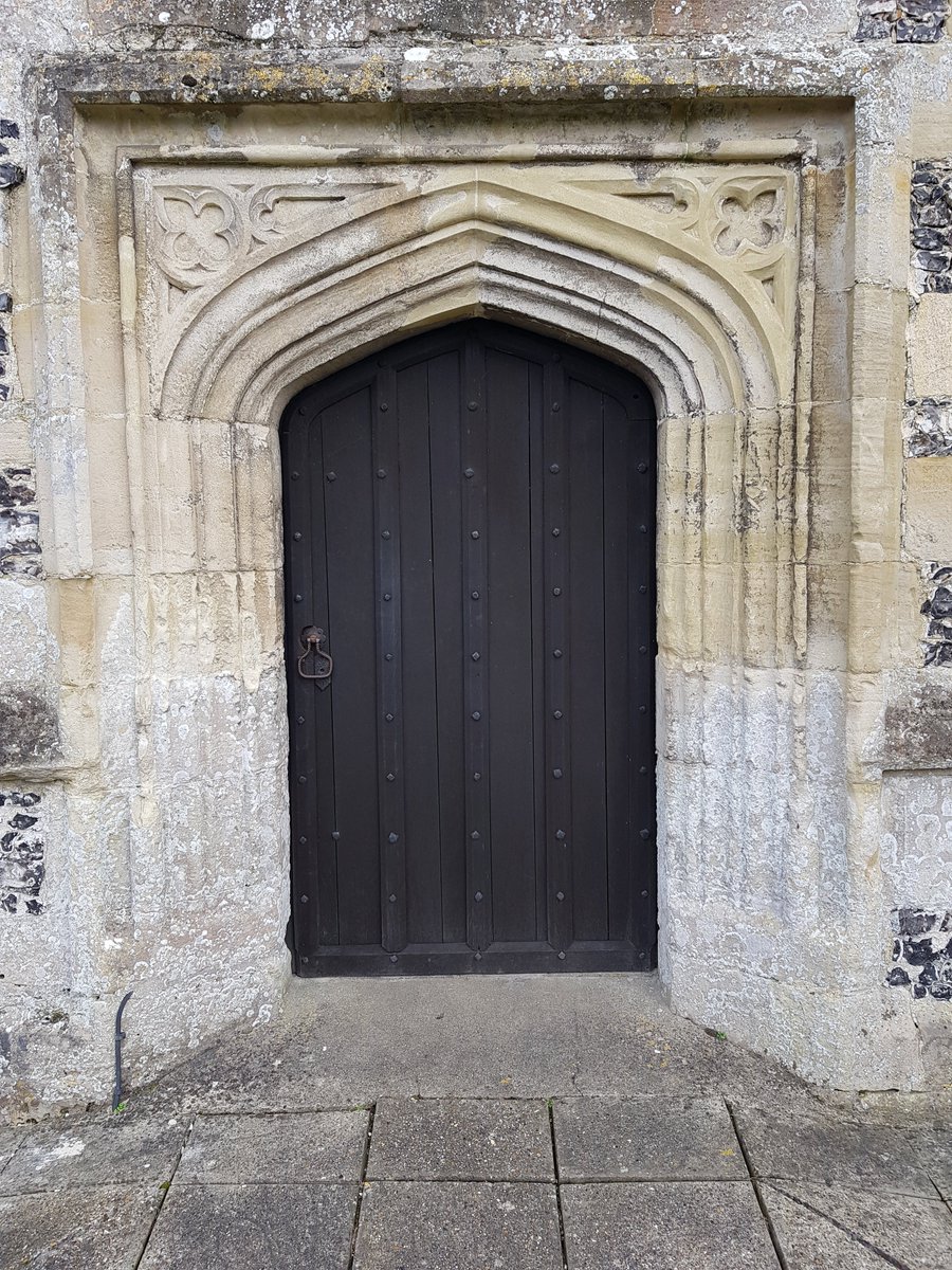 TheHistoryMouse's tweet photo. It's late. Oh so late. But it's never too late for some desirable doors from the #AvonScamper2024. Part II: The Gothic #AllSaintsEnford #AllSaintsFittleton #AllSaintsDurrington #AllSaintsNetheravon #AdoorableThursday #TheHistoryMouseTopThree https://t.co/j2EtOr31dX