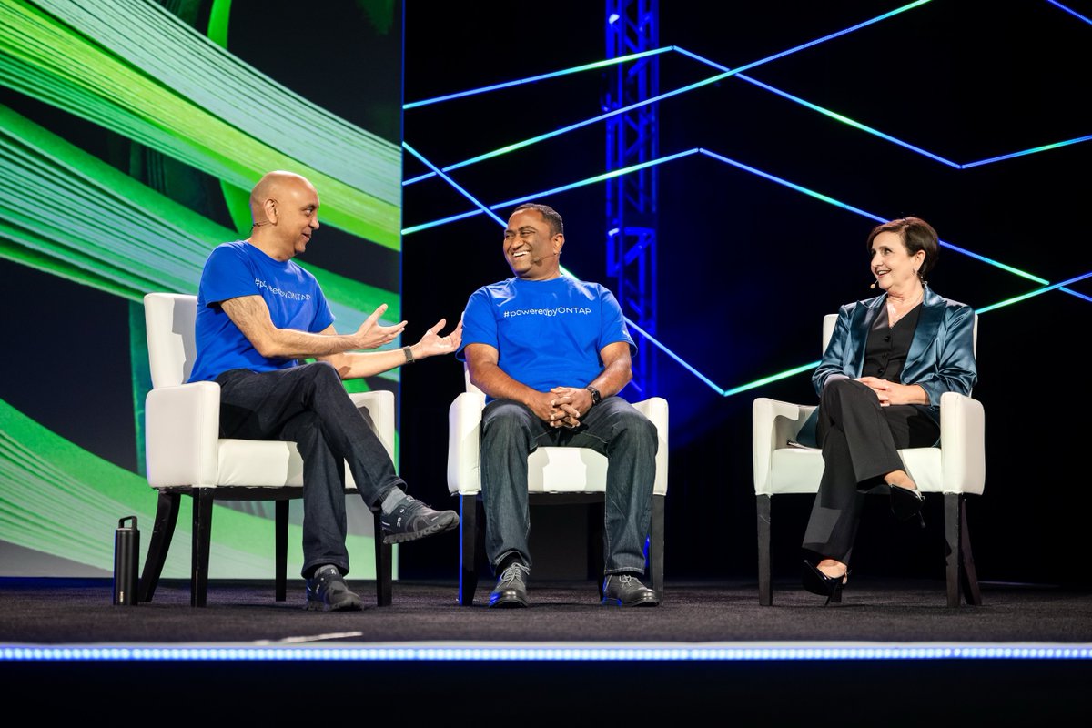 NetApp's tweet image. #NetAppConverge was ELECTRIC! ⚡️

Not only did we unite our global sales force to launch FY25 with a BANG, we also unveiled our MOST AMBITIOUS product launch to date — the ultimate intelligent data storage, ready for the #AI era.

Relive the launch here: ntap.com/3ylxHpE