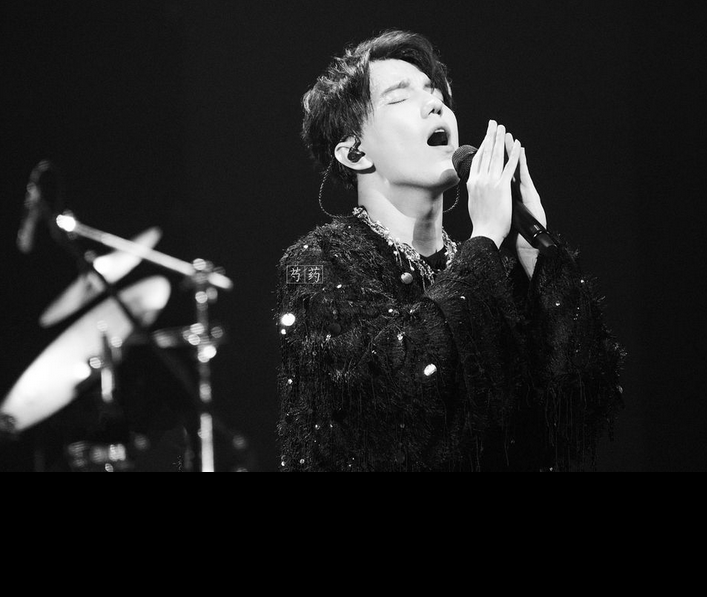 @dearslatinas @dimash_official is an unique artist and his bright personality shines through his music and artistry 

Can't wait to see @dimash_official 's performances at his #30thBirthdayConcert #StrangerWorldTour 
DIMASH CONCERT ISTANBUL
