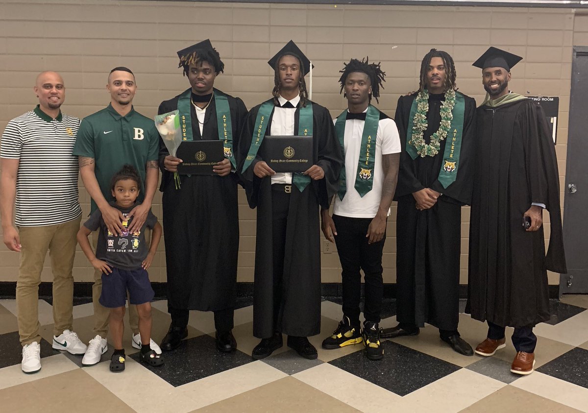 This is what it’s about!!!
Kevin Kogbara
Michael Kinnard
Kedar Bodie
Darrion Salery
Joe Frazier (Didn’t Walk)