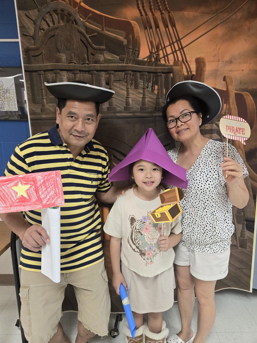 Stephanie Hunt tweet media