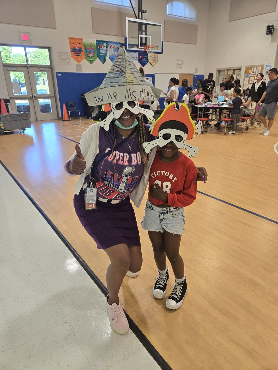 Stephanie Hunt tweet media