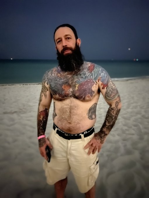 Back home from Miami, unpacked and we are live!  Come hear me tell my tales of the week, or see if I<a href="/tag/exxxoticanj2023"class="tags"><span>#exxxoticanj2023</span></a>