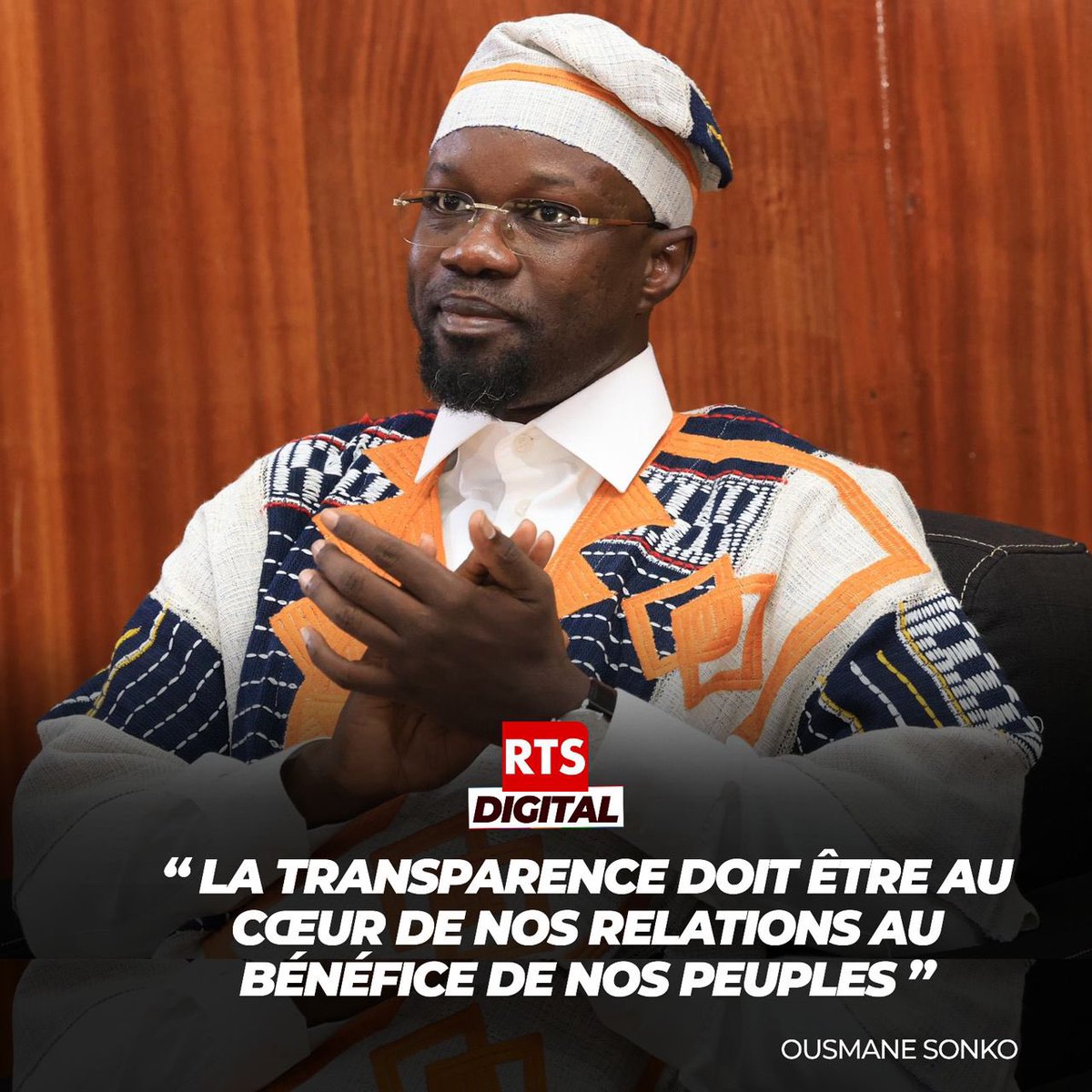 Ousmane Sonko et Jean-Luc Mélanchon ont animé une conférence à l'université de Dakar. La thématique retenue « les échanges sur l'avenir des relations Afrique-Europe »