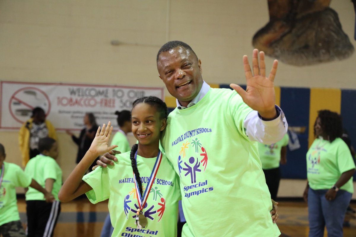 HalifaxRise's tweet photo. 🏅 HCS went for gold at our very own Special Olympics! Our scholars showcased their skills and sportsmanship, spreading joy and inspiration all around. A huge shoutout to our dedicated parents and the incredible Cummins Volunteers for making this event a success! 🌟

#HalifaxRise https://t.co/TNqovwXz57