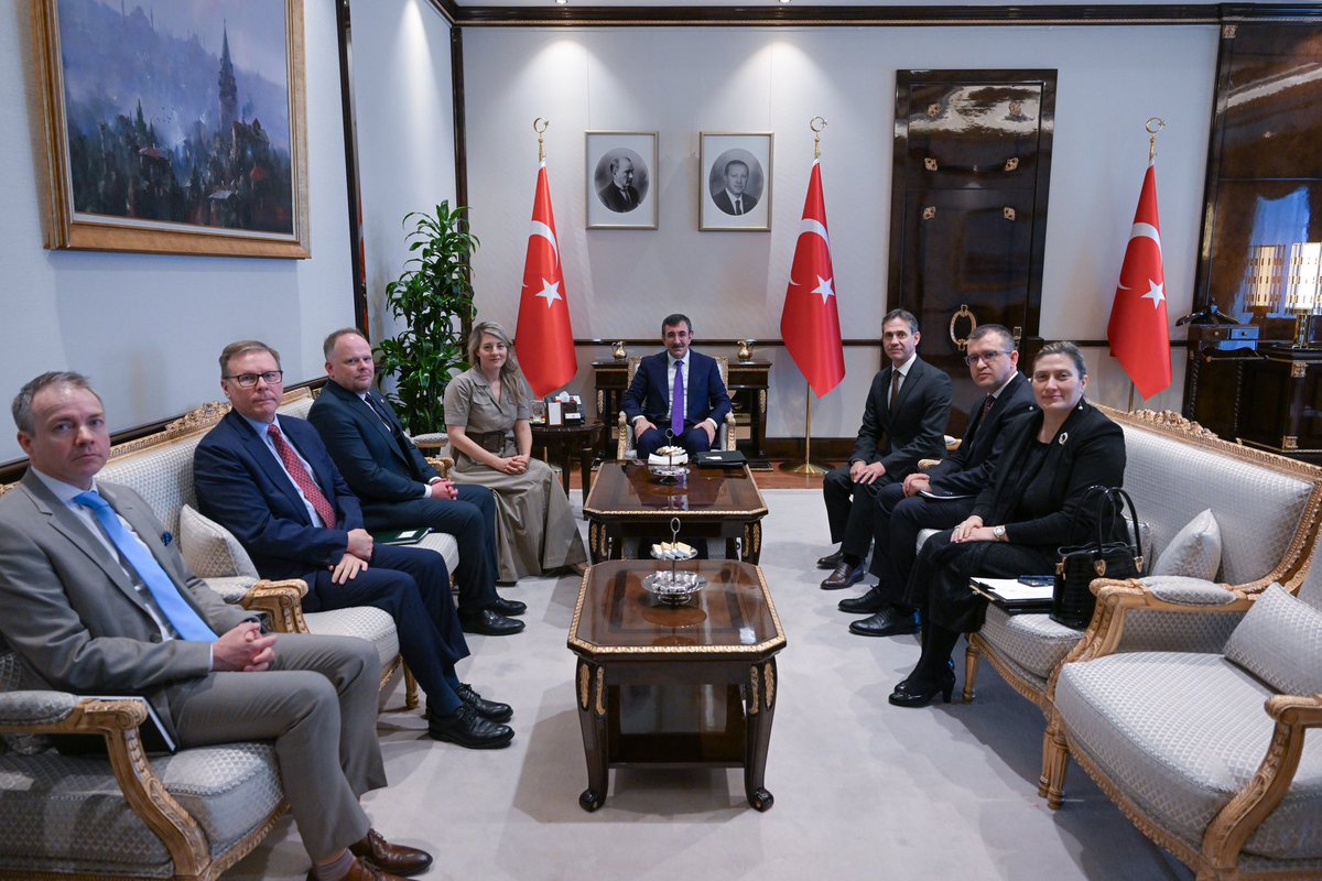 Today, I met with the Vice President of Türkiye, @_cevdetyilmaz. We discussed the 🇨🇦-🇹🇷 bilateral relationship as well as the current regional and global developments, including the crisis in the Middle East, the war in Ukraine and developments in the South Caucasus.