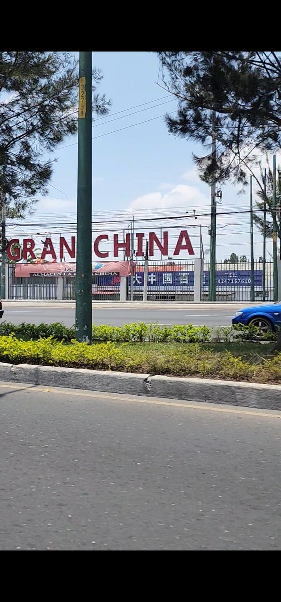 CoronaVirusGT's tweet image. 10 de mayo GRAN CHINA en la calzada Roosevelt, increíble la forma como tratan a sus empleados. Perdón colaboradores.