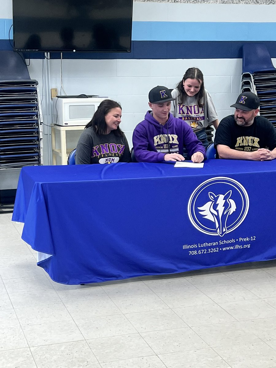 ZachRodrigues10 tweet media