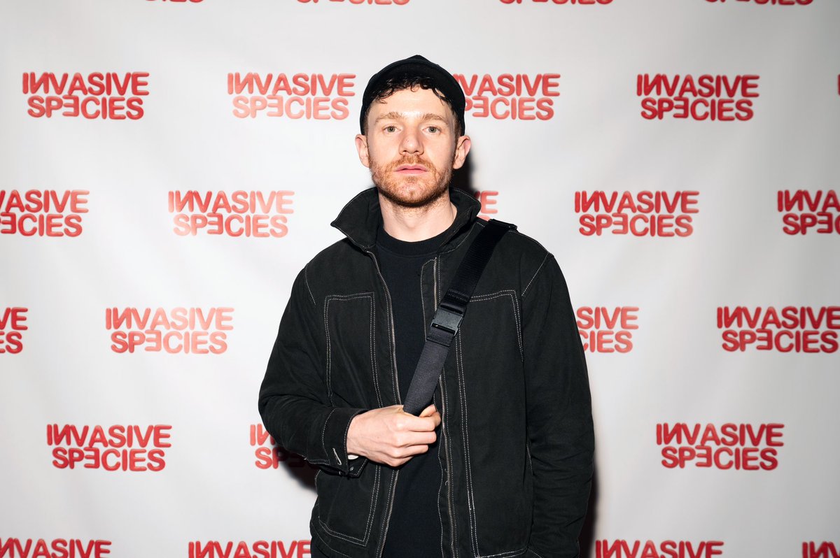 Chris Perfetti comparecem à abertura da peça off-Broadway de Maia Novi, ‘INVASIVE SPECIES’

#InvasiveSpecies #ChrisPerfetti