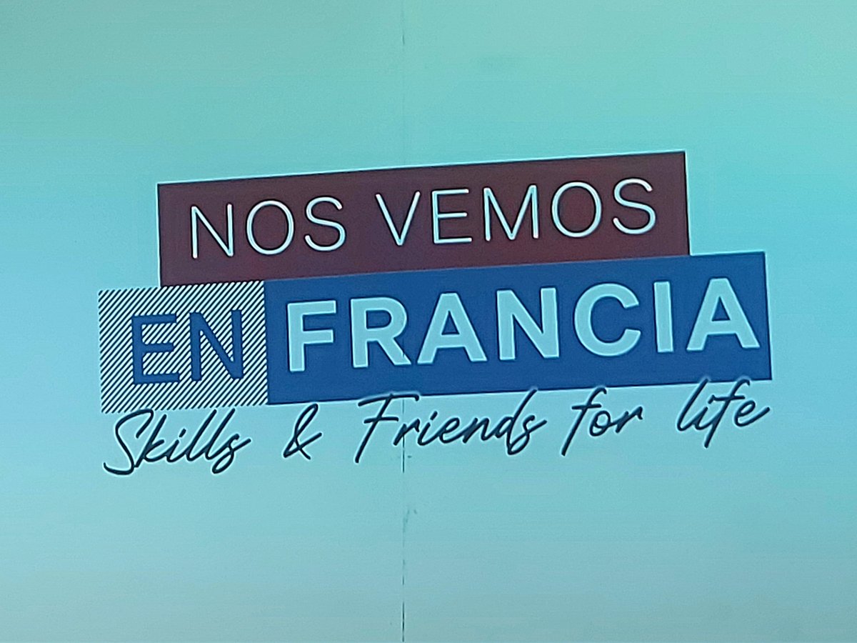 Celebramos el #FranceAlumniDay reuniendo en la @AFmontevideo ex (y futuros) estudiantes 🇺🇾 en 🇨🇵. Gracias a nuestros 3 testigos por compartir su experiencia. @FranceenUruguay @Udelaruy @UCUoficial @UniversidadORT @CampusFranceUY @CampusFrance @ANIIuy @FicUdelar @LyceeMontevideo