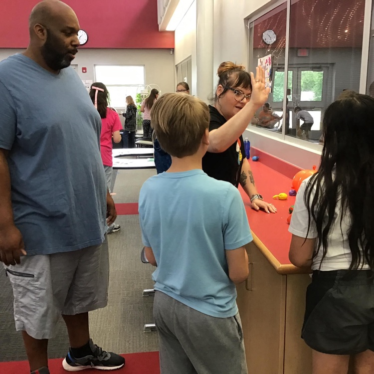 BlackmoreBears's tweet photo. Our 5th graders had market day today! They earned market day money in various ways, came up with an idea, purchased a business license and created their product! Such an incredible learning opportunity from beginning to end! #BEfamily #PartOfThePride https://t.co/iiBVe1ILLc