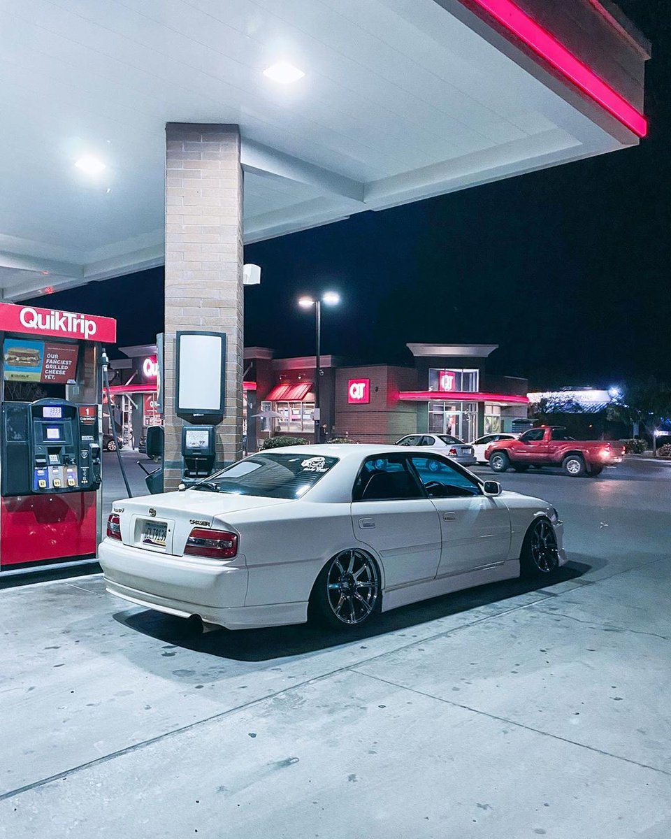 CarsPicBot's tweet photo. #Toyota_Chaser_(JZX100) https://t.co/aJP5zutnEo