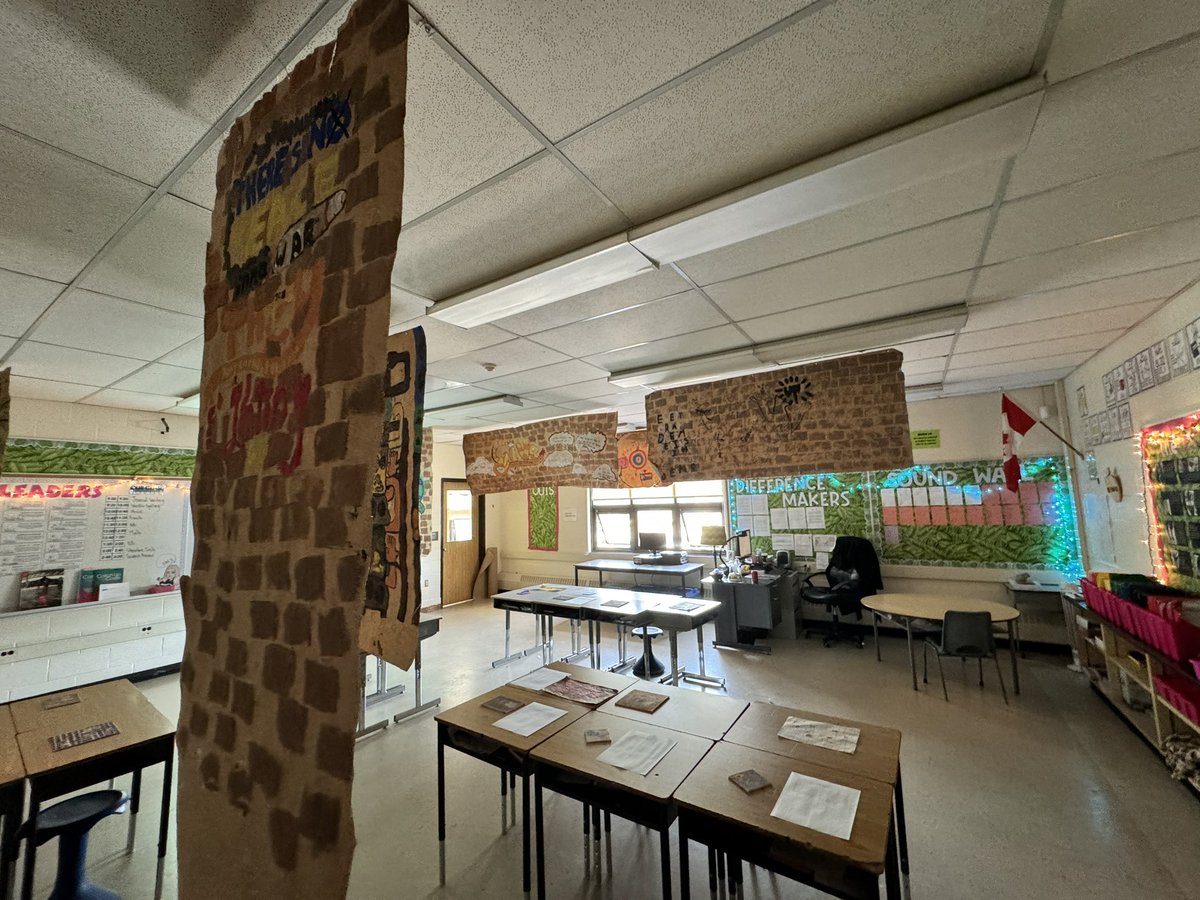 Tonight was <a href="/SomersetPS/">Somerset Dr PS</a> Around the World Inspired Art Night. Proud to display my students graffiti-murals inspired by Jamaican street artist Matthew McCarthy.