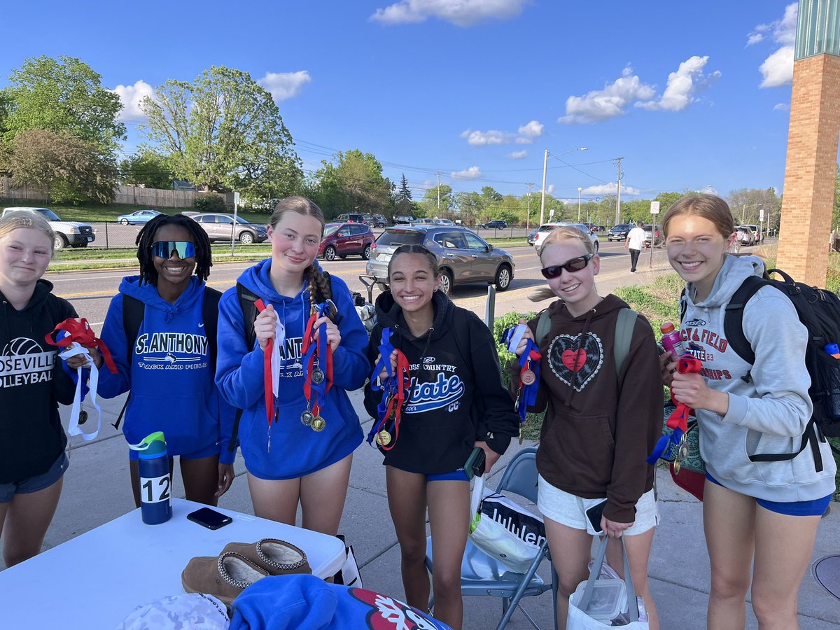 Sooooo many PRs and great performances at Tri Metro Championships today!!! Full results here: results.wayzatatiming.com/meets/37850/tr…