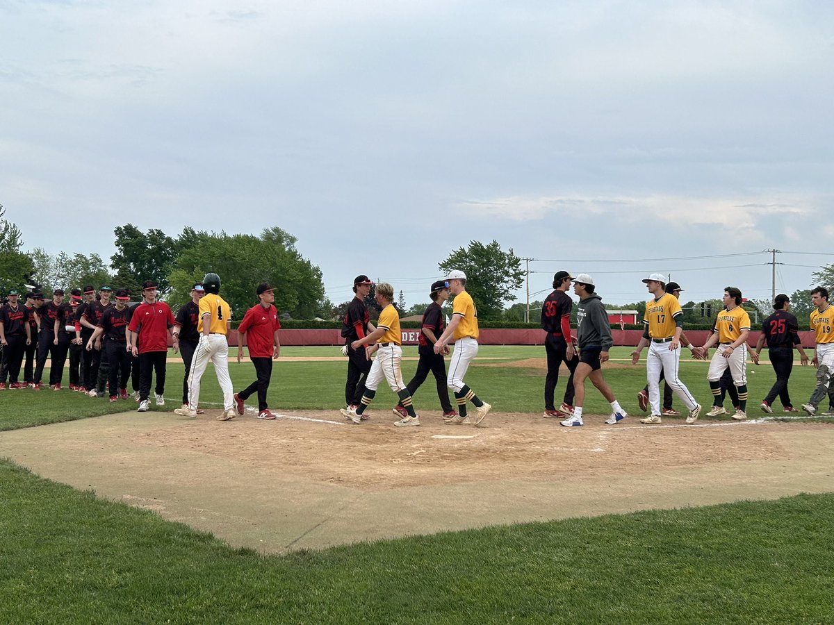 Prep Baseball Illinois (@prepbaseballil) on Twitter photo FINAL from Mundelein:
<a href="/MundyBaseball/">Mundelein Baseball</a> hangs on to beat <a href="/GBN_Baseball/">Glenbrook North Baseball</a> 6-3.
The Spartans brought the tying run to the plate, but RHP Jake Junia (2025) would slam the door for the Mustangs.
Mundelein is now 21-7 on the season. FINAL from Mundelein:
<a href="/MundyBaseball/">Mundelein Baseball</a> hangs on to beat <a href="/GBN_Baseball/">Glenbrook North Baseball</a> 6-3.
The Spartans brought the tying run to the plate, but RHP Jake Junia (2025) would slam the door for the Mustangs.
Mundelein is now 21-7 on the season.