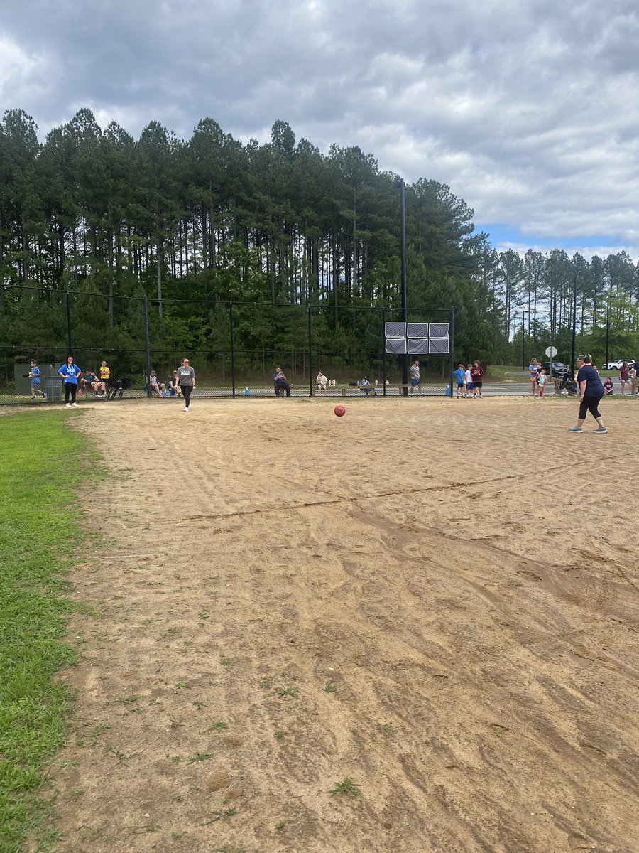 Jennifer Simpson (@steamteachccps) on Twitter photo Perfect afternoon for the annual WPES kickball game! Such a fun time and loved seeing students and families cheering on both teams! <a href="/WinterpockES/">Winterpock Elementary School</a> Perfect afternoon for the annual WPES kickball game! Such a fun time and loved seeing students and families cheering on both teams! <a href="/WinterpockES/">Winterpock Elementary School</a>