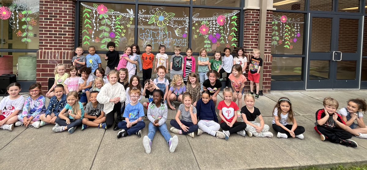 Trish Lydon tweet media