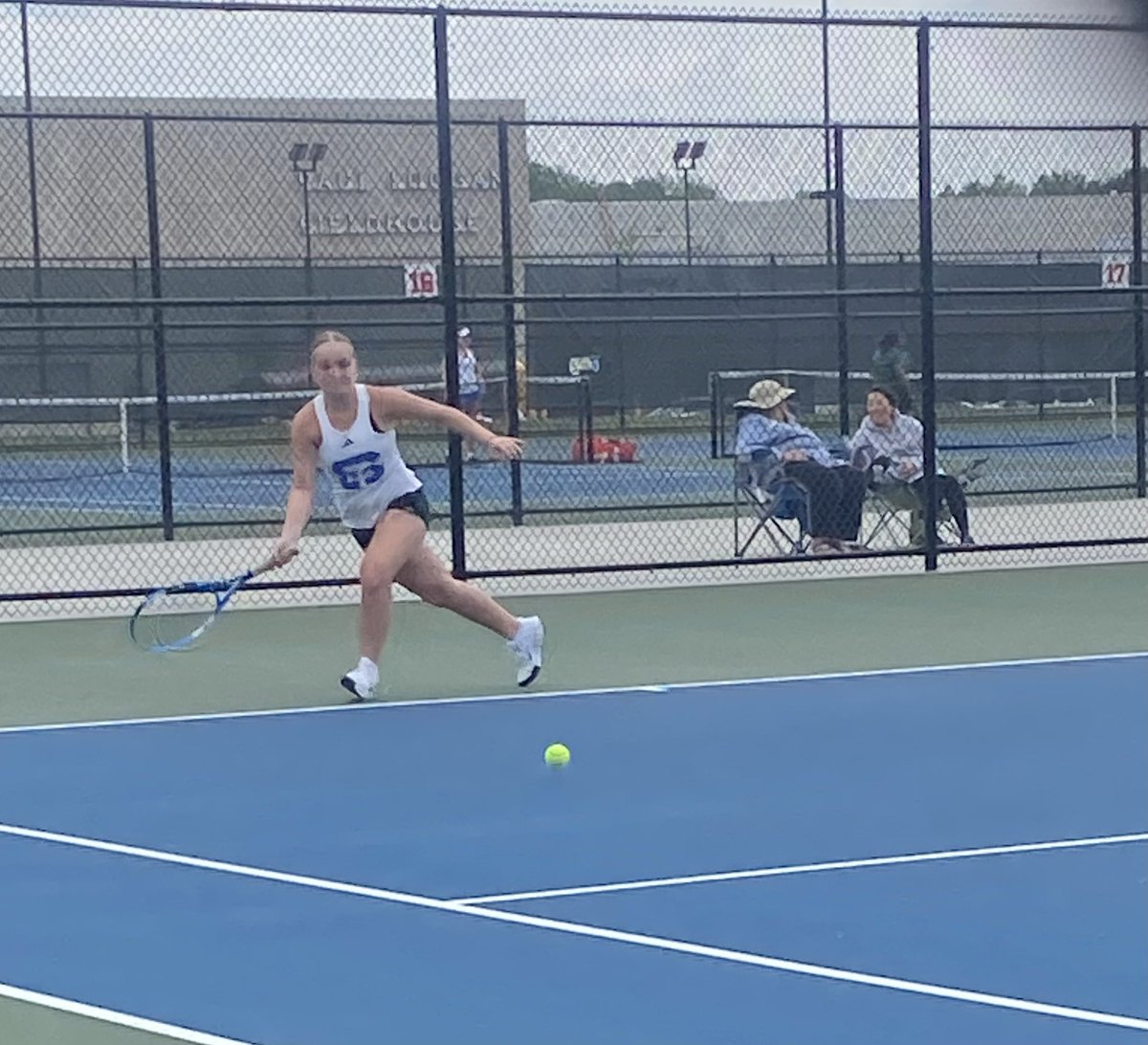 🎾💙 Girls tennis finishes a very successful season tonight with a loss to @panthersnc 0-5.💙🎾 Great year! Excellent new coaches! Will miss the seniors! Can’t wait for next year! @IPSAthletics @Shortridge