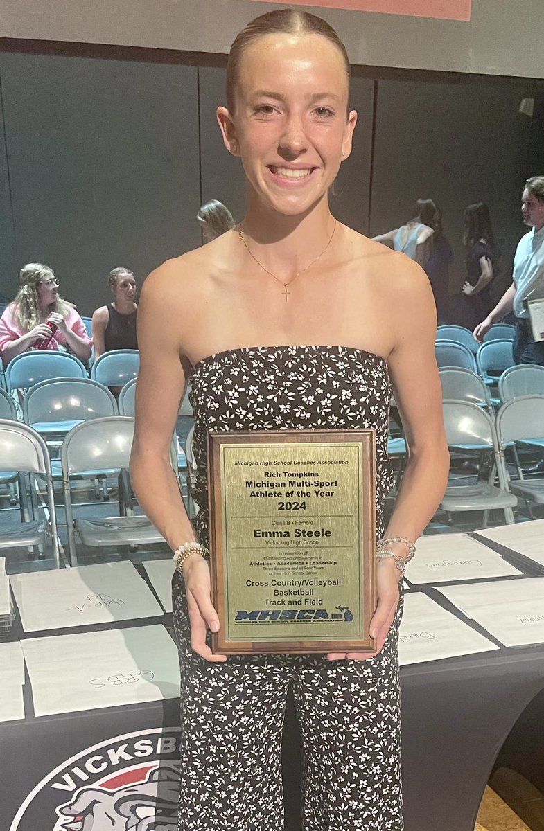 Congratulations to Emma Steele on her recognition by the Michigan High School Coaches Association Class “B” female Multi-Sport Athlete of the Year. #BulldogsUnited #MHSCA