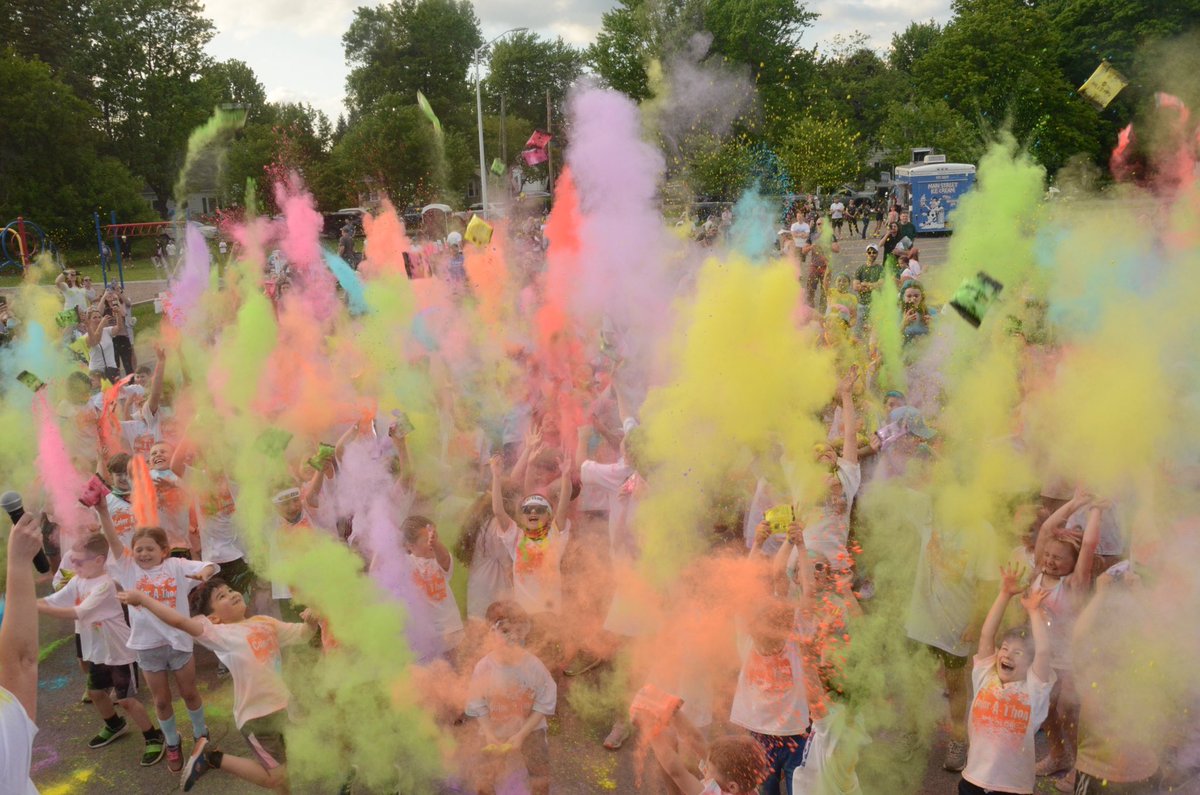 ClarCtrElem's tweet photo. #ColorRun 2024 at CCE #PTORocks #OurCommunityIsAwesome #ClarenceProud Photo Cred: Mrs. Layer https://t.co/46IGj8t8Ru