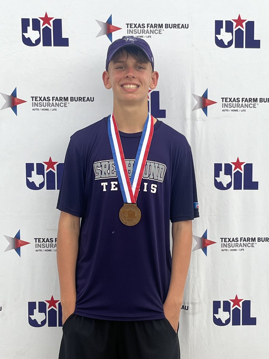 🎾🎾🎾🎾🎾 Boerne's Owen Labay with the bronze medal he won at the 4A state tennis tournament in boys singles. For more on the tourney, see this weekend's Boerne Star ⭐️⭐️