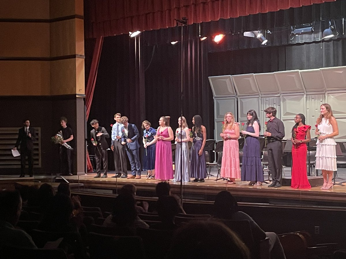 JHSPrin_WJCC's tweet photo. Masterful work by the JHS Orchestra tonight at the Spring Concert! Thank you for a great year of music Mr. Hederer! #EaglesENGAGE #Heartbeat #ProtectTheNest https://t.co/d1PCvmZWcz