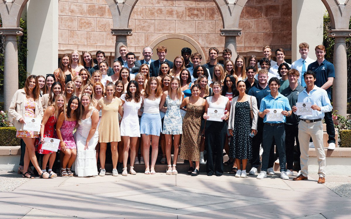 Celebrating our STUDENT-athletes 📚 Congrats to all of our Toreros who were honored at the President's Luncheon this week for earning a 3.5 GPA or above! #GoToreros