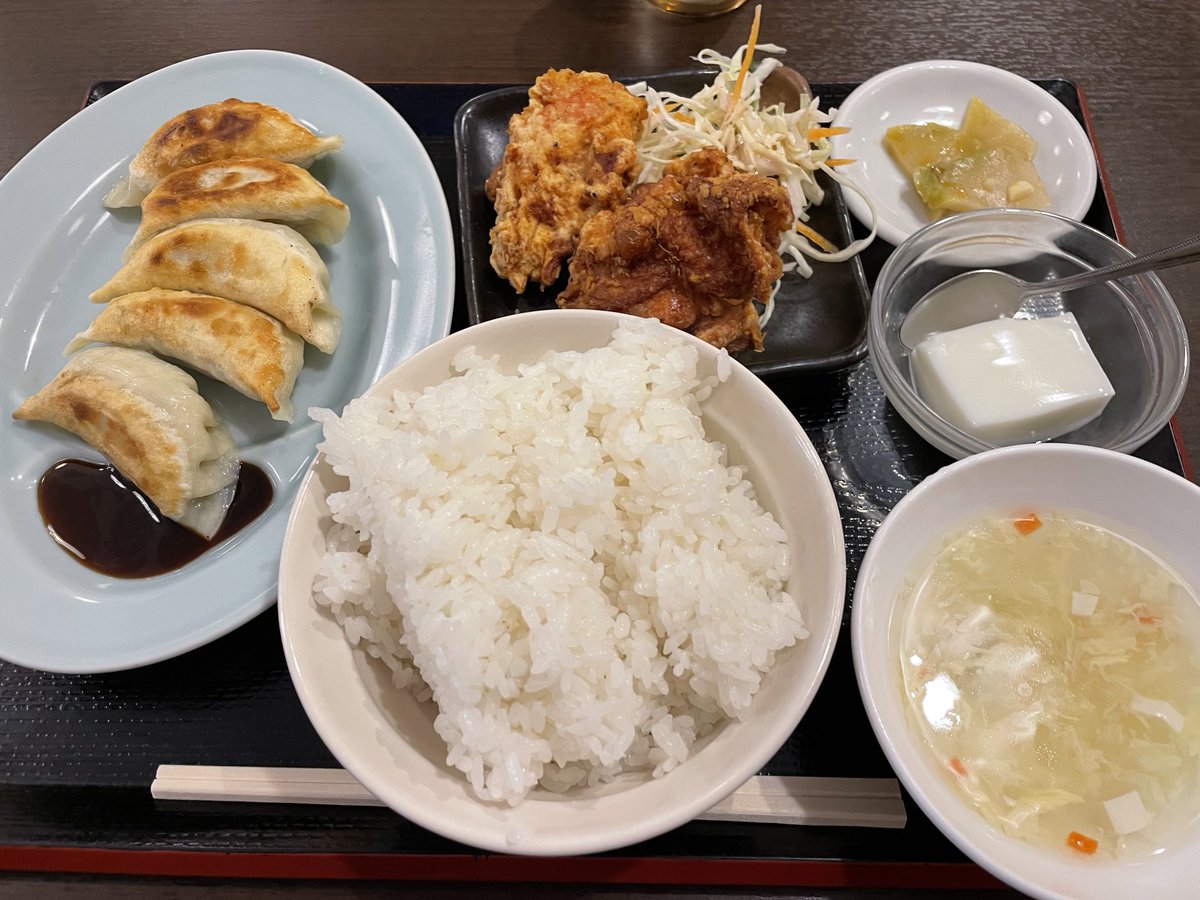 昨日の夜ご飯
明太釜玉の2時間後にこれ食べてるのバケモンとか言わないで🫵