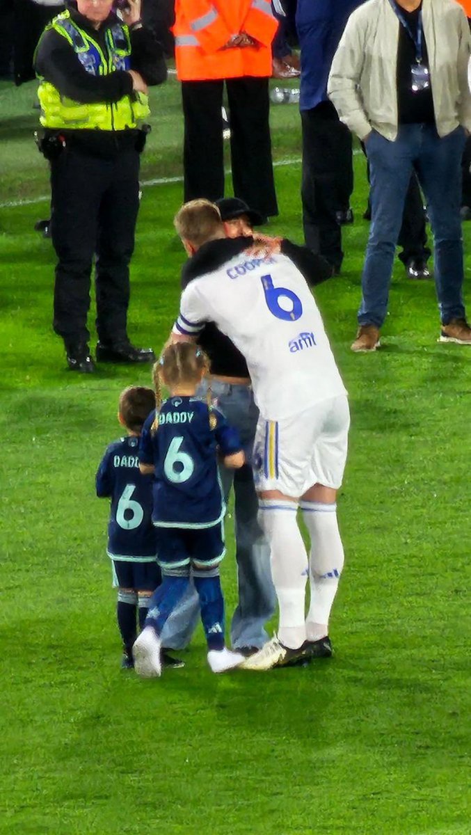 abbiecooper__'s tweet image. My family surrounded by one big family. 💙