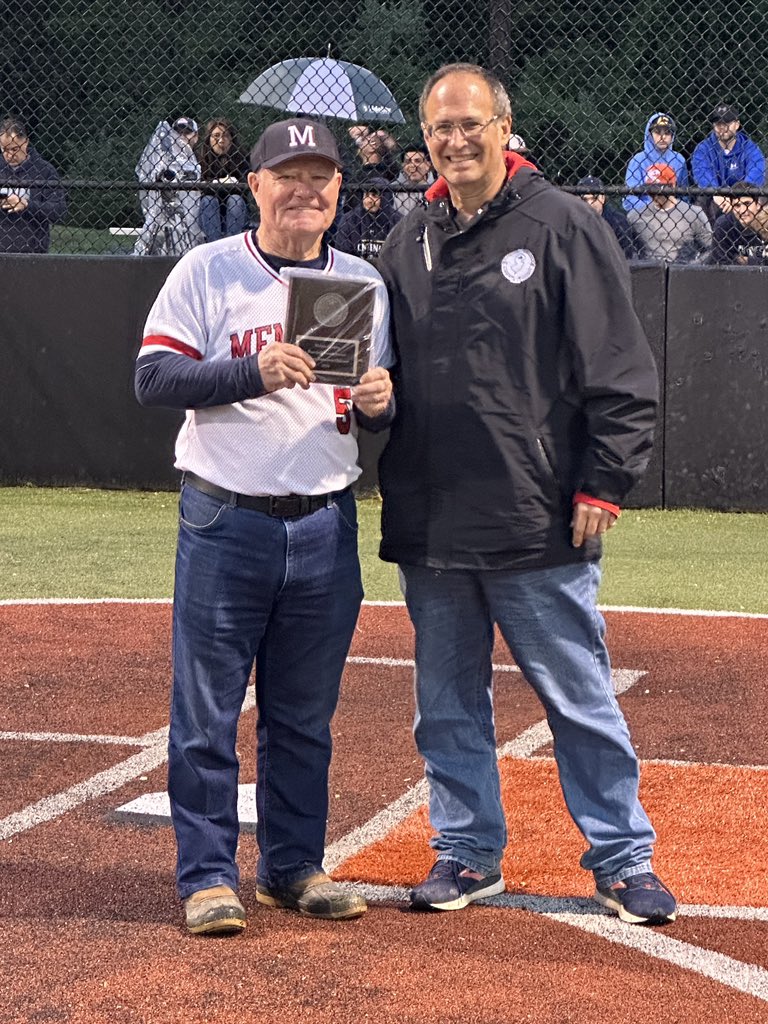 Congratulations to Bruce Bergman! Bruce received the 2024 Honorary Chairman Morris county Baseball Tournament Award! #MCTBaseball