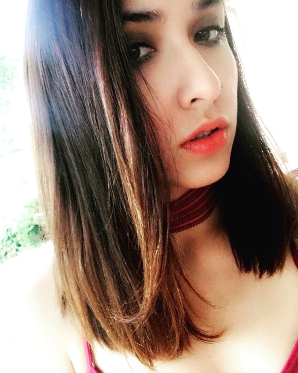 enigmaticdaze's tweet image. Throwback Thursday to 2017 #throwbackpic