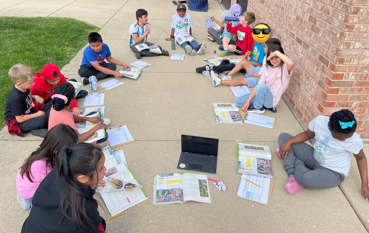 Kelly Rottman tweet media