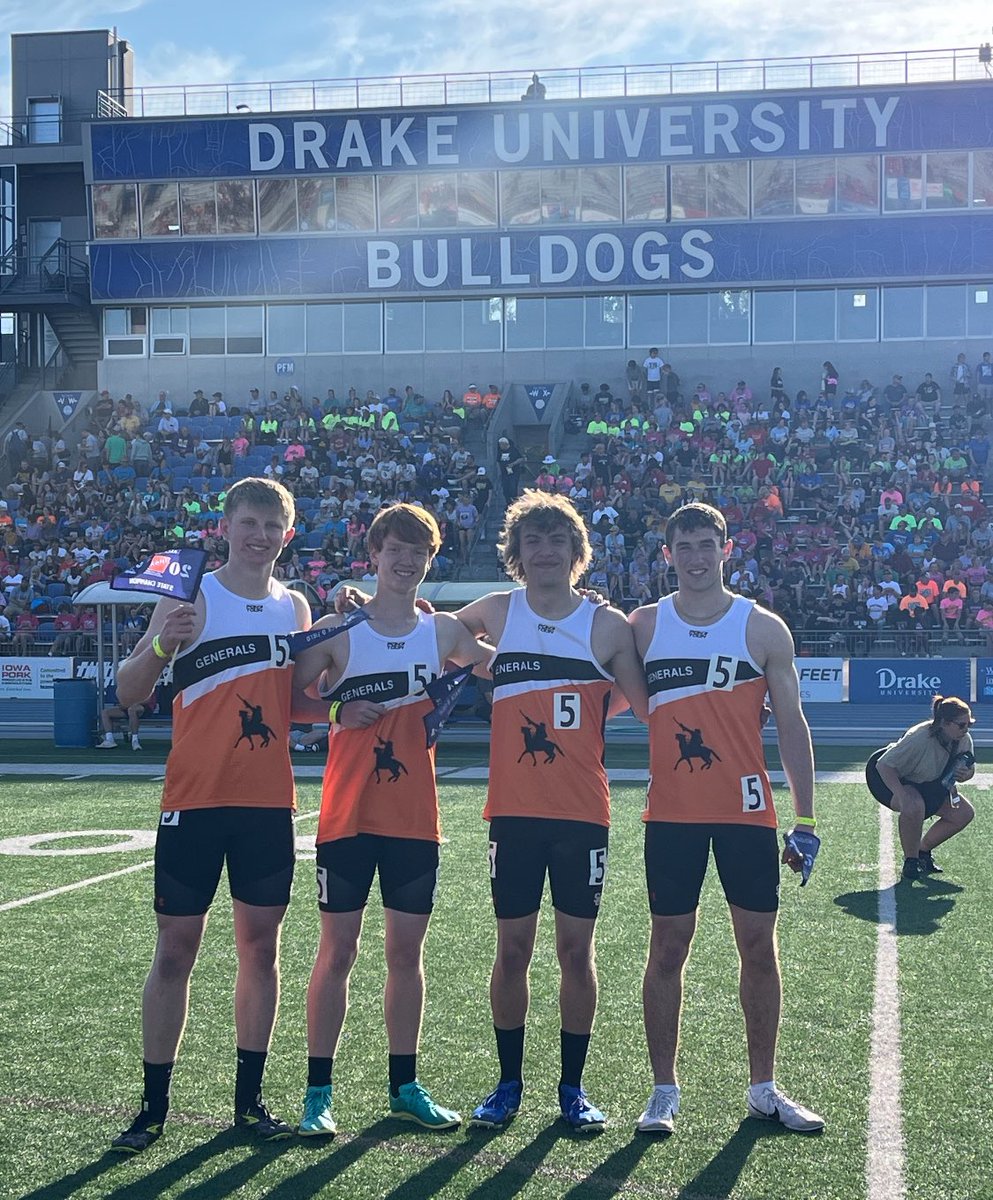 GeneralsAth's tweet photo. The feels of setting a new state meet record and the second team in under 8:00 in 1A for the 4x800.  Way to go Generals. #GoGenerals https://t.co/4Eee0VeSBi