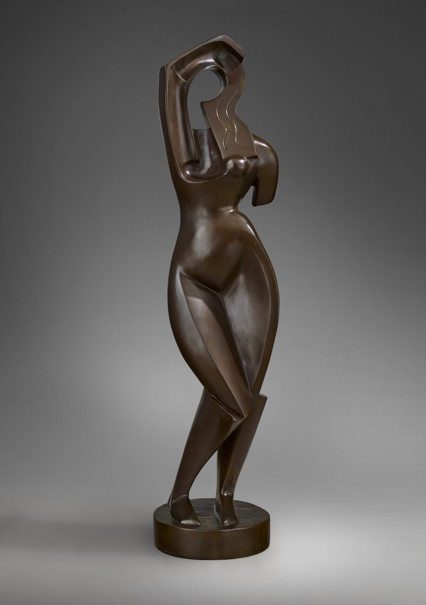 A new #AuctionRecord has been set for Alexander Archipenko as the gavel came down on his cast bronze sculpture 'Woman Combing her Hair,' which sold for $5,132,000 during tonight's #20thCenturyEveningSale