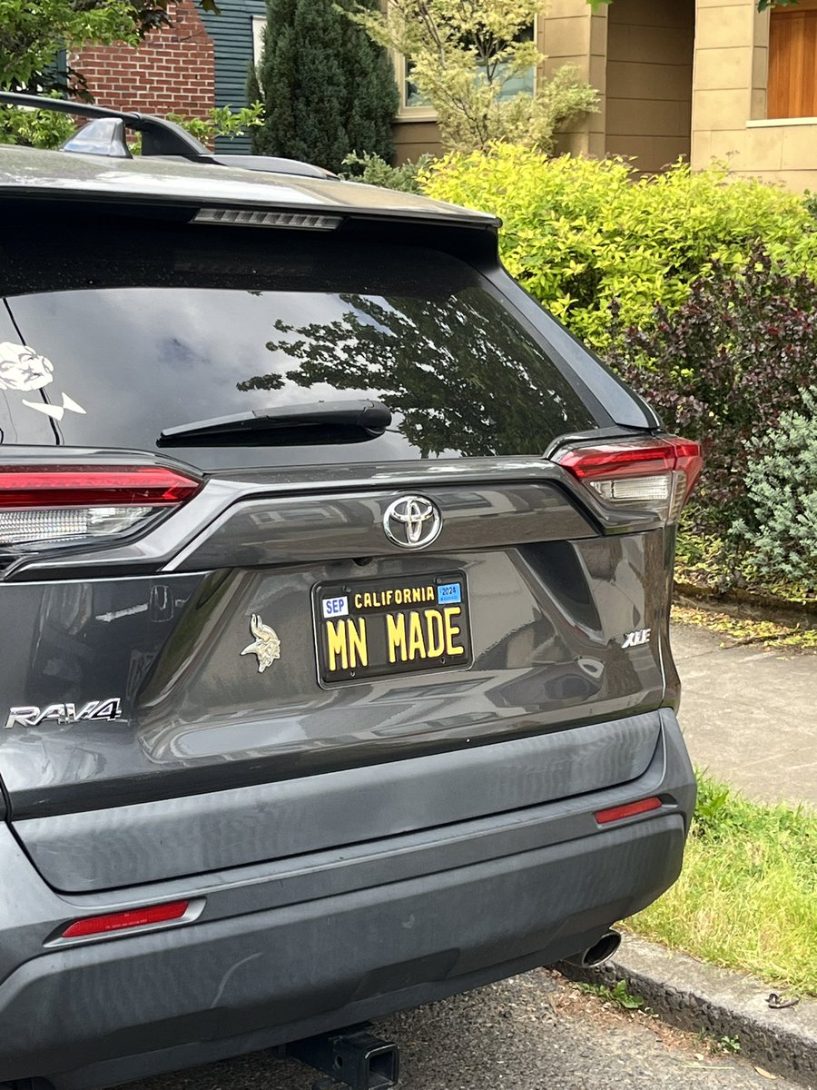 pillinmymcflury's tweet image. This is so @MannSammySamMan coded #WolvesIn7