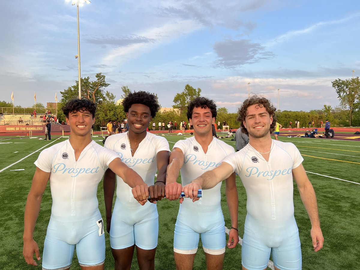 4x200 Relay is the next to qualify for State with a Season Best 1:29.72 and a 2nd place finish!