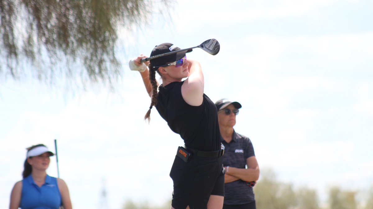 WGOLF | Taylor Wilczek turned in another impressive performance, and will have a shot at becoming the first player in <a href="/OUAZGolf/">OUAZ Golf</a> history to win an individual National Championship on Friday.

📰: bit.ly/4dKypwJ

#WeAreOUAZ