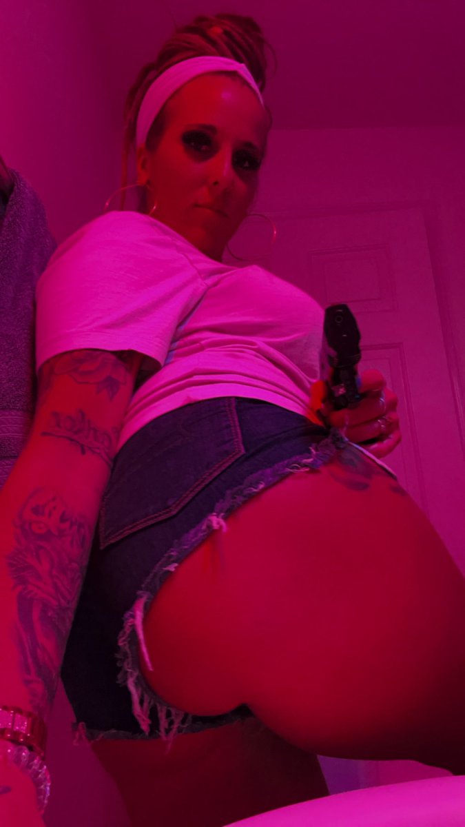 Champagnee_S's tweet photo. #nsfw#content#creator#dreads#of#followme https://t.co/vH4gw1Clpa