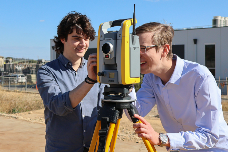 Flinders University and The South Australian Government @NickChampionMP are partnering to offer new planning and surveying degrees to help address critical skills shortages in the planning professions. Find out more 👉 bit.ly/4arGMup