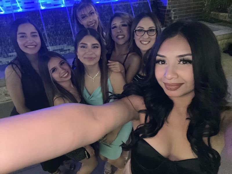 hhscosmo's tweet image. Horizon High School Cosmetology Seniors Banquet! My largest graduating class thus far! #RepTheH #ScorpionStrong