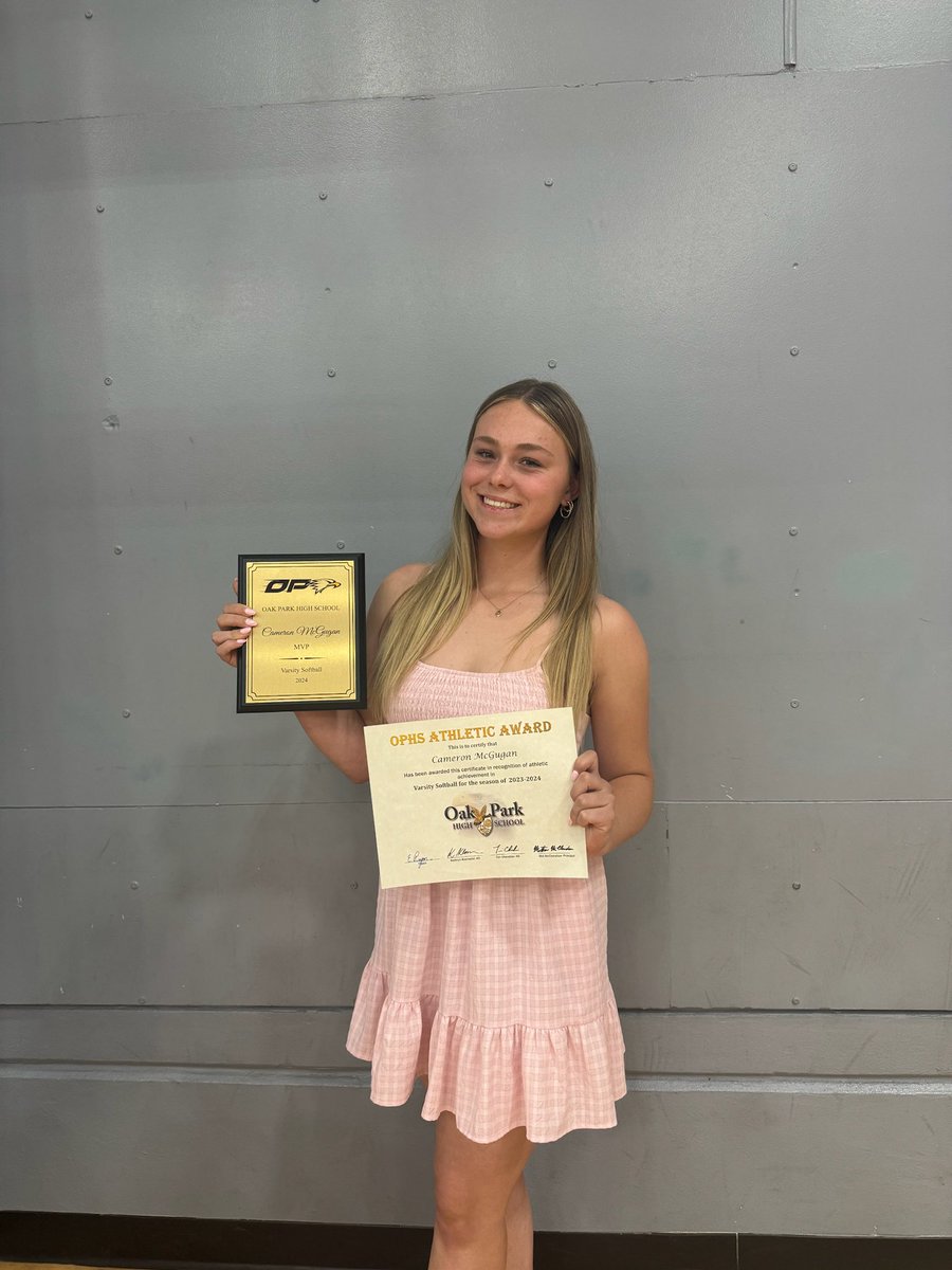 A great junior season with @oakparksoftball I finished the season with a .479 BA with 4 HRs! I was named MVP for my team and received All Coastal Canyon First Team for the third time along with the Coastal Canyon All Academic! I also caught 120 innings with 1 PB @SCAs_Richardson