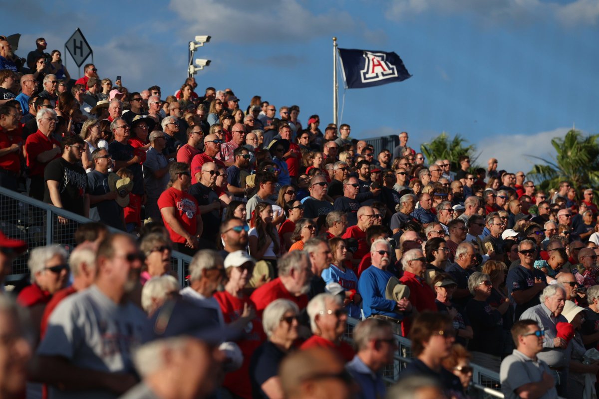 We 👀 you, Tucson! Now let us HEAR you tonight! 🗣️