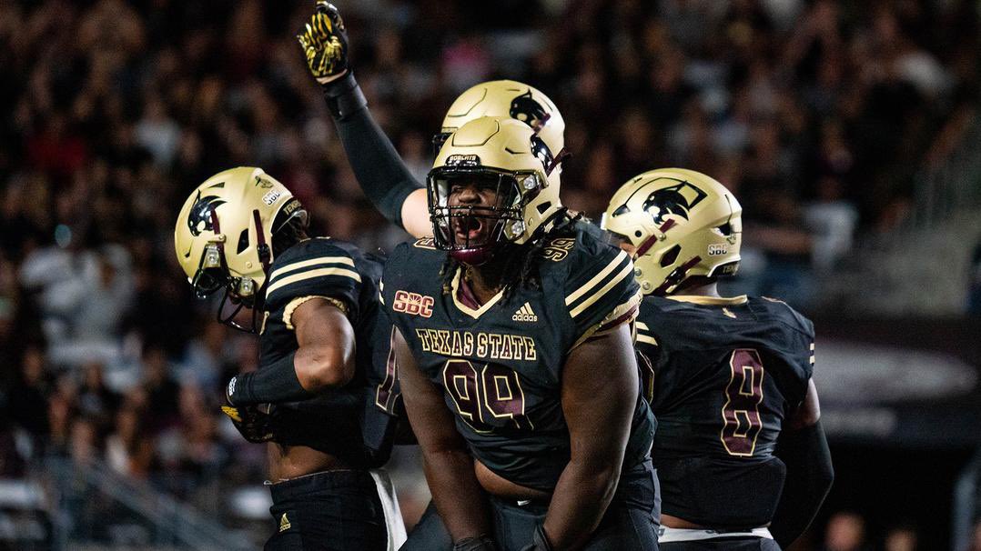 #AGTG BLESSED to receive my fourth D1 offer from <a href="/TXSTATEFOOTBALL/">Texas State Football</a> <a href="/coachchadmorris/">Chad Morris</a> <a href="/olan413/">Olan Johnson</a> <a href="/donk333/">Coach Canady</a>