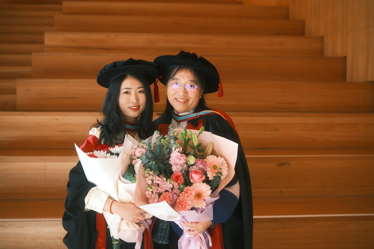 yuwen_ma's tweet photo. Thank you to my amazing supervisors @MarilynFleer and @rwliangli, and also my PhD buddy @YuejiuWang. The PhD graduation ceremony yesterday marked a new chapter. I'll start my job as a lecturer at @FedUniAustralia in 2 weeks. Here's to new beginnings! 🙌@MonashEducation #PhDGrad https://t.co/JDVqUOHvWk