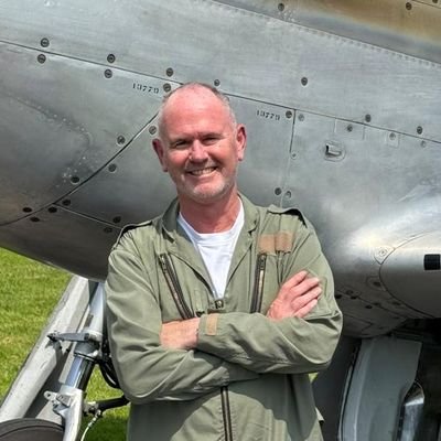 . @MikeHistorian didn't you forget something on your Twitter bio? Retired Army Air Corps officer (United Kingdom), 30 years of military service. Thank you for that incredible service.