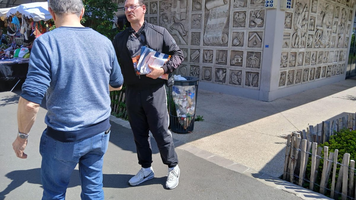 #Dialoguer jour après jour, c'est vital pour vous aider à faire le bon choix, le #9juin. 
Dans l'Essonne, aucun Patriote ne ménage sa peine.