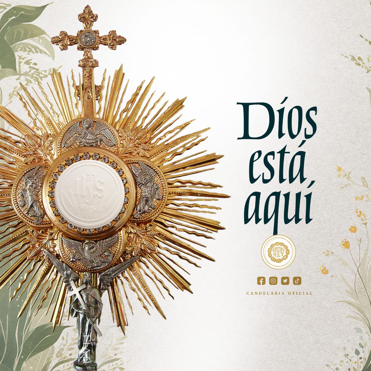 Jesus Sacramento atiende en el altar, más que en cualquier otra parte, las oraciones de los fieles. 
#JuevesEucarístico 
#HermandadCandelariaOficial